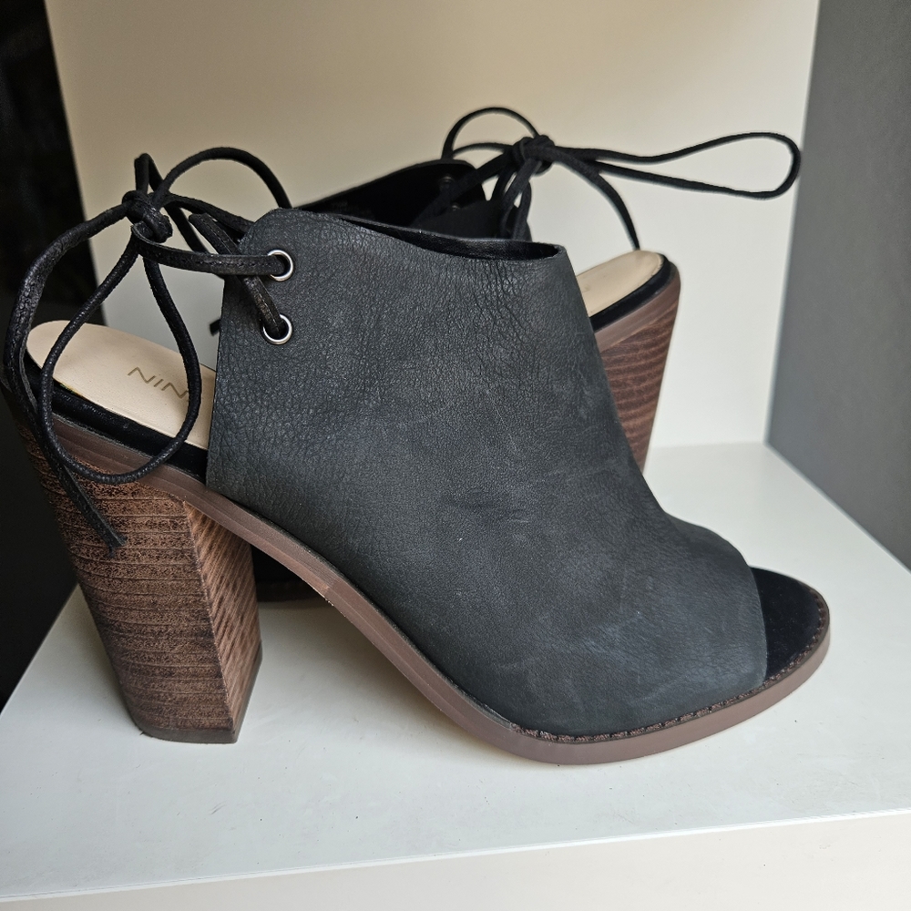 Nine West Sandal Heels